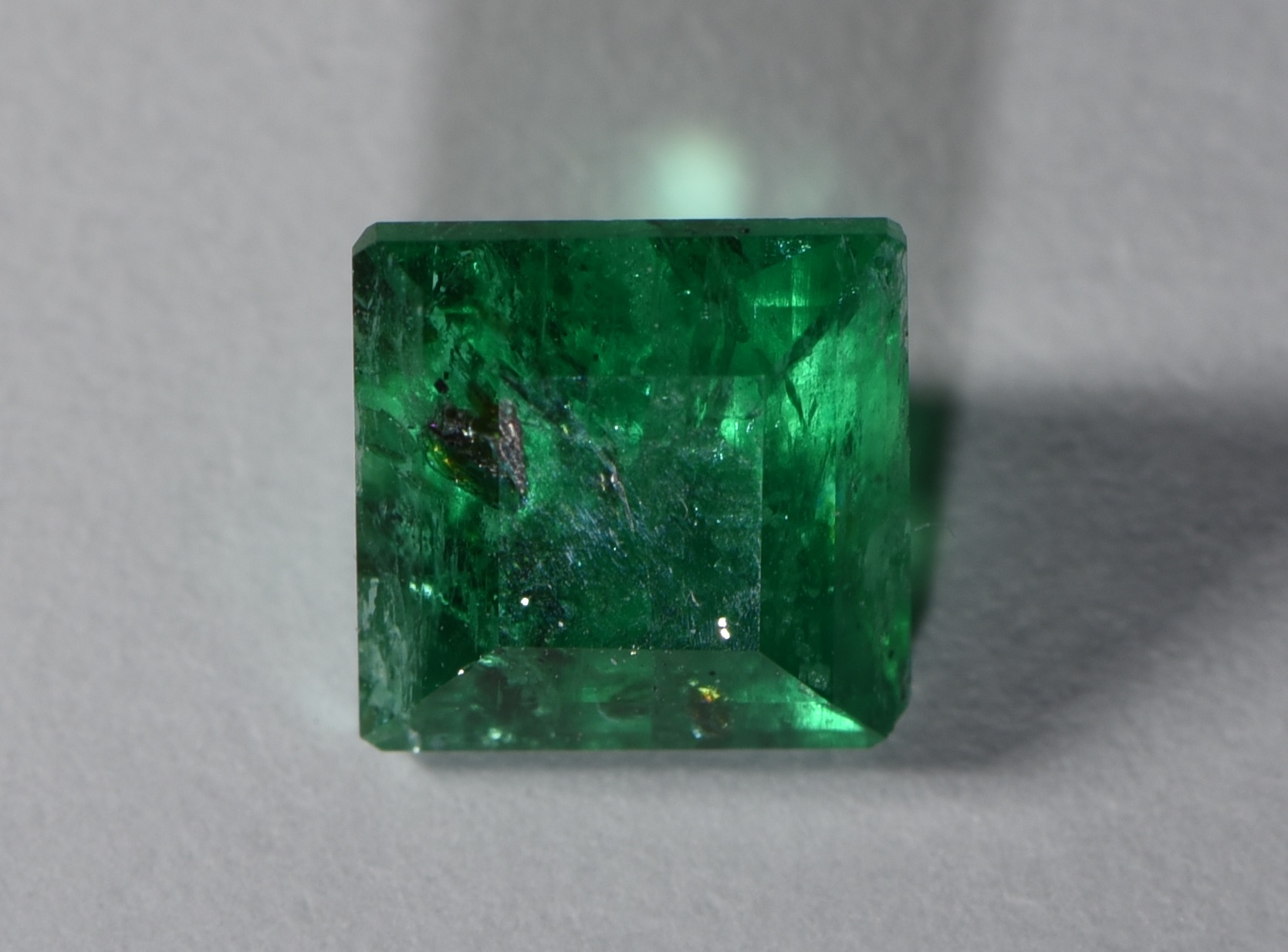 facettierter Smaragd (0,66 ct)